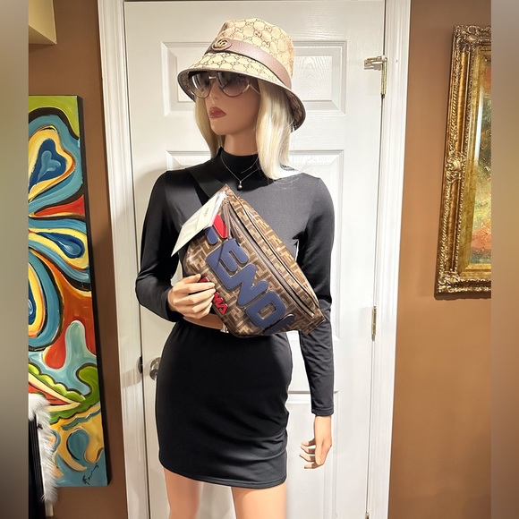 🛑SOLD🛑❤️‍🔥❤️‍🔥❤️‍🔥Authentic Brand New FENDI Bum Bag - Picture 11 of 13